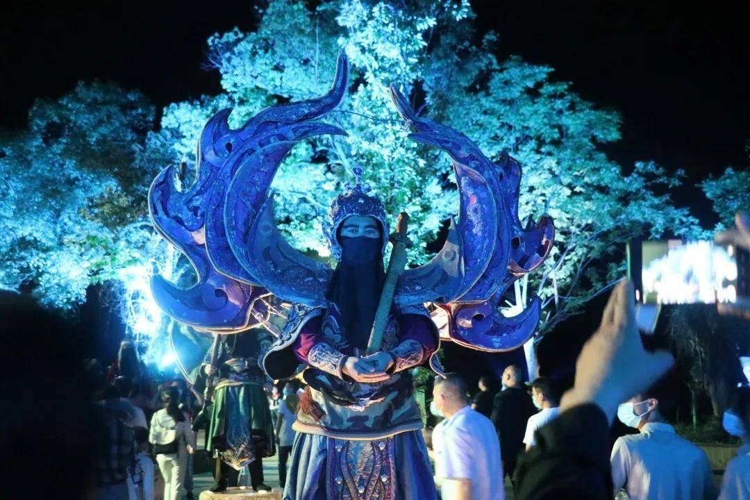 古墓丽影崛起
