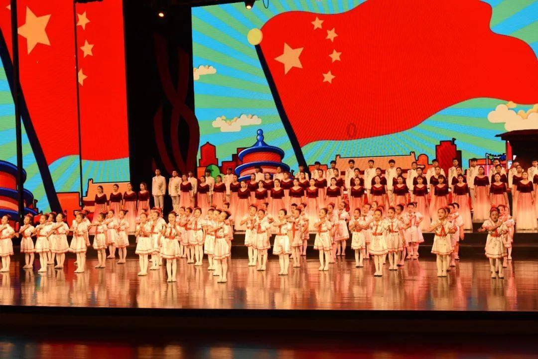 海南省中小学“5G+同步/专递课堂”专项课题开题论证会在海口举办