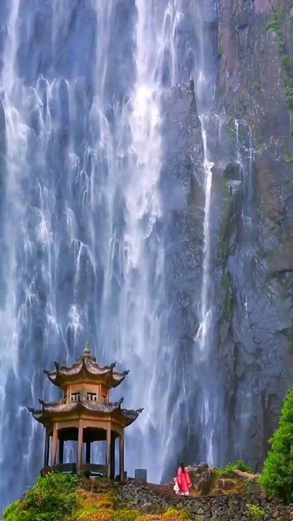 众合白杨影视科技：镜头切换与场景过渡：流畅讲述故事的关键